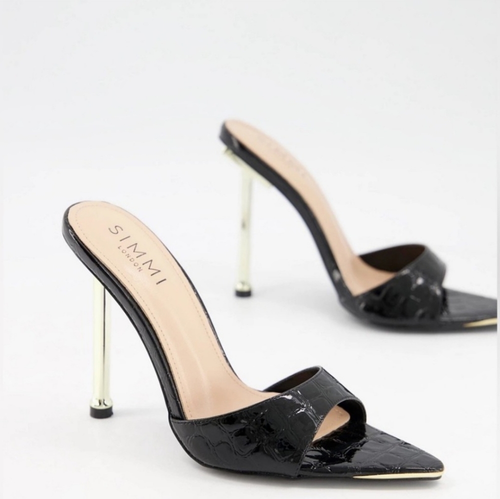 Simmi London Torez Pointed Mules with gold heel